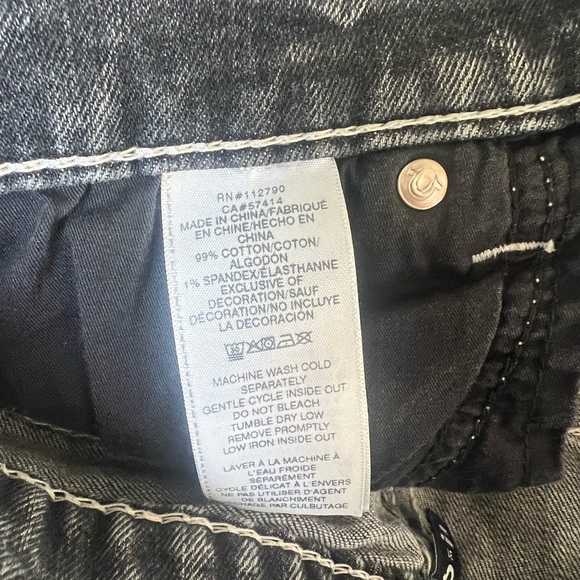 True Religion Rocco NF Big T Relaxed Skinny - Picture 8 of 9